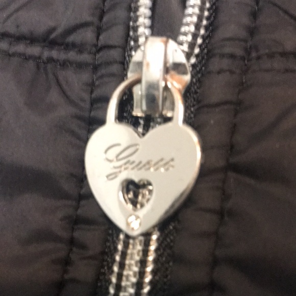 Guess black fitted puffer jacket - Picture 2 of 5